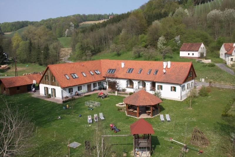 Villa Kürbishof Gartner Fehring Exterior foto